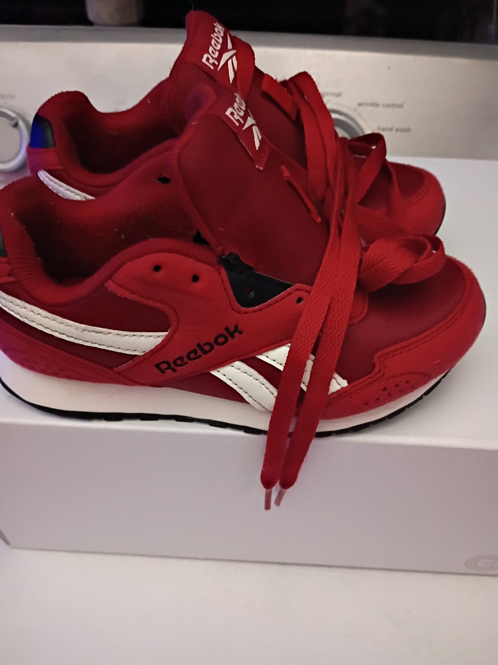 Reebok Kids Red and White Low-Top Sneakers